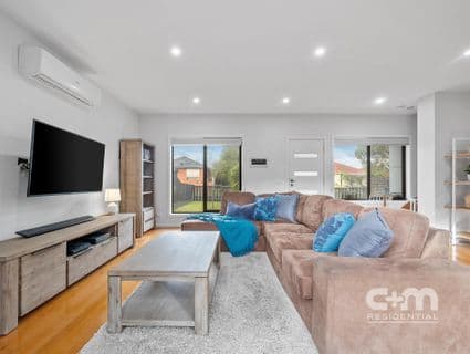 404, Glenroy - Thumbnail 2