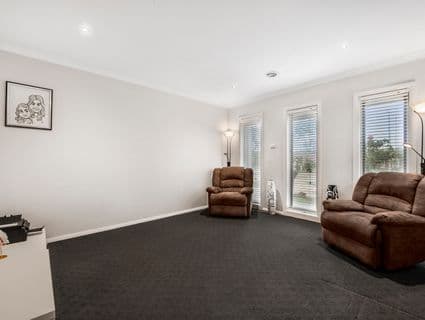 58 Webster Way, Pakenham - Thumbnail 8