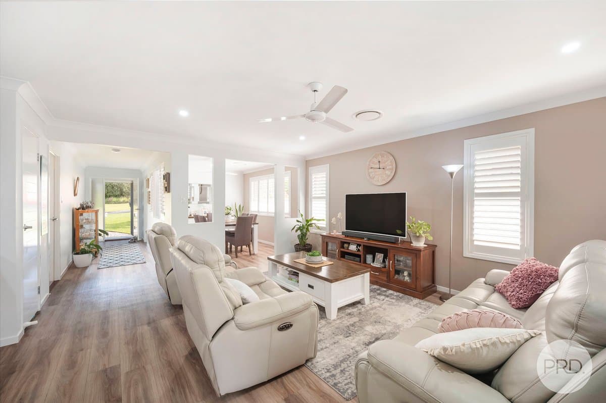 22 Portside Crescent, CORLETTE NSW 2315, Corlette - Thumbnail 4