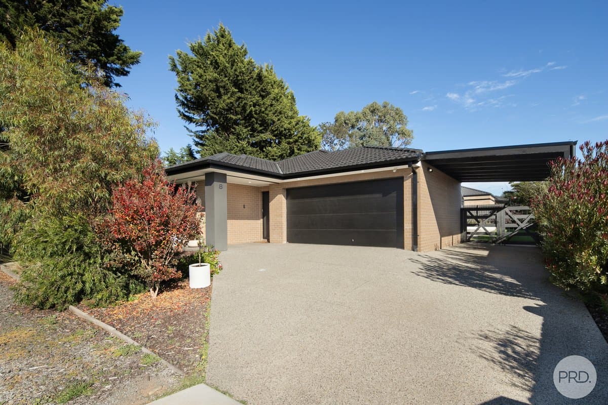8 Fish Court, BALLAN VIC 3342, Ballan - Image 1