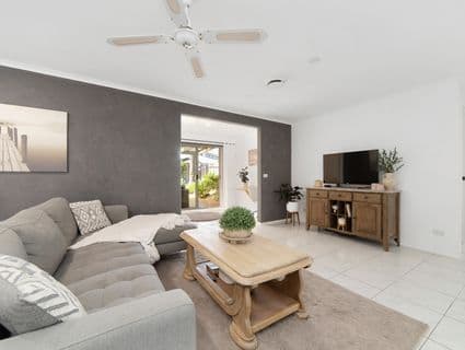 404, Carrum Downs - Thumbnail 2