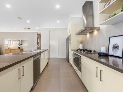 5 Galle Avenue, Officer - Thumbnail 5