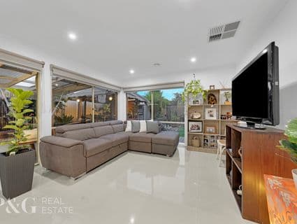 10 Merriwee Grove, Narre Warren South - Thumbnail 5