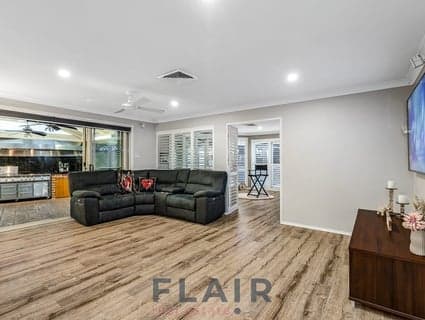 2 Lightwood Way, Beaumont Hills - Thumbnail 3