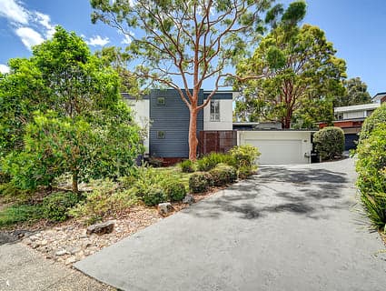 404, Murrays Beach - Thumbnail 2