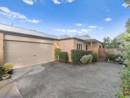 2/14 Sudholz Street, Bittern - Image 1