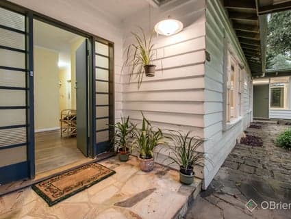7 Birds Road, Ferny Creek - Thumbnail 2