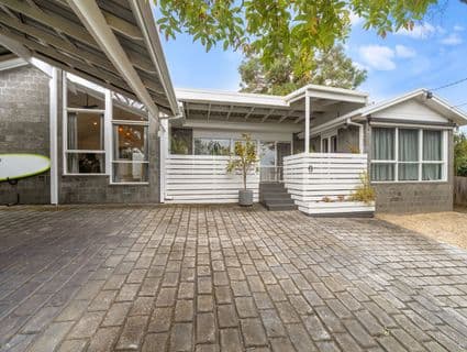 6 Giles Court, Frankston South - Thumbnail 2
