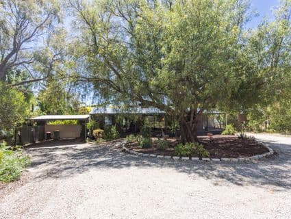 501 Lakeside Drive, Lake Boga - Thumbnail 2