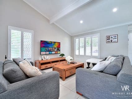 404, Edgewater - Thumbnail 3