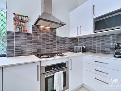 404, Edgewater - Thumbnail 8