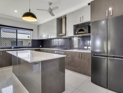 16 Farquhar St, Muirhead - Thumbnail 2