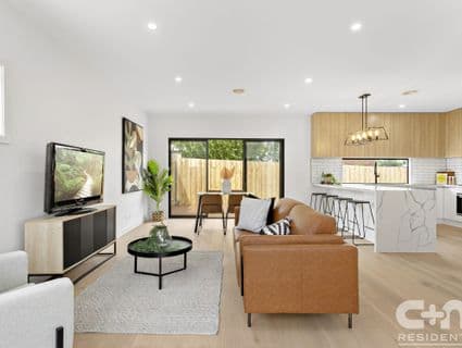2/67 View Street, Glenroy - Thumbnail 2