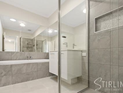 134 Pembrey Loop, Cowes - Thumbnail 6