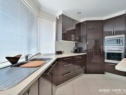 12 Laurelston Heights, Woodvale - Thumbnail 8