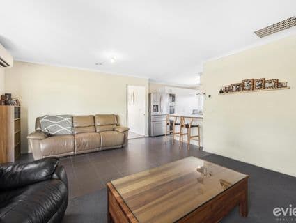 123 Sandalwood Drive, Pakenham - Thumbnail 4