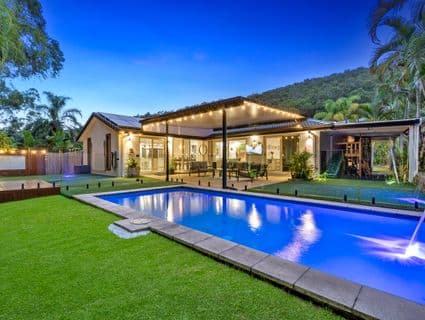 404, Oxenford - Image 1