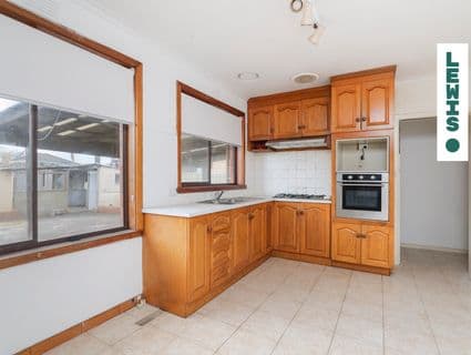 3 Norfolk Court, Fawkner - Thumbnail 2