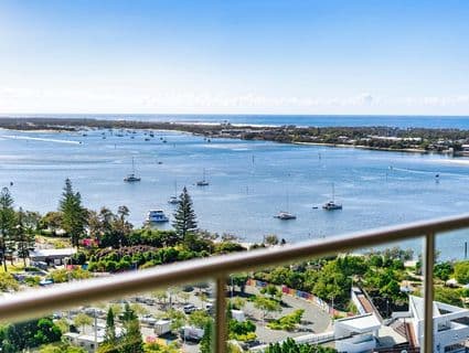 1703/50 Marine Parade, Southport - Image 1