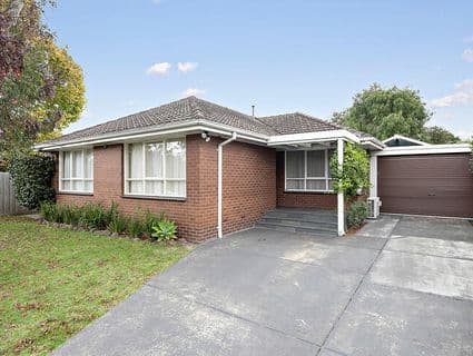 9 Oaklands Crescent, Frankston - Image 1