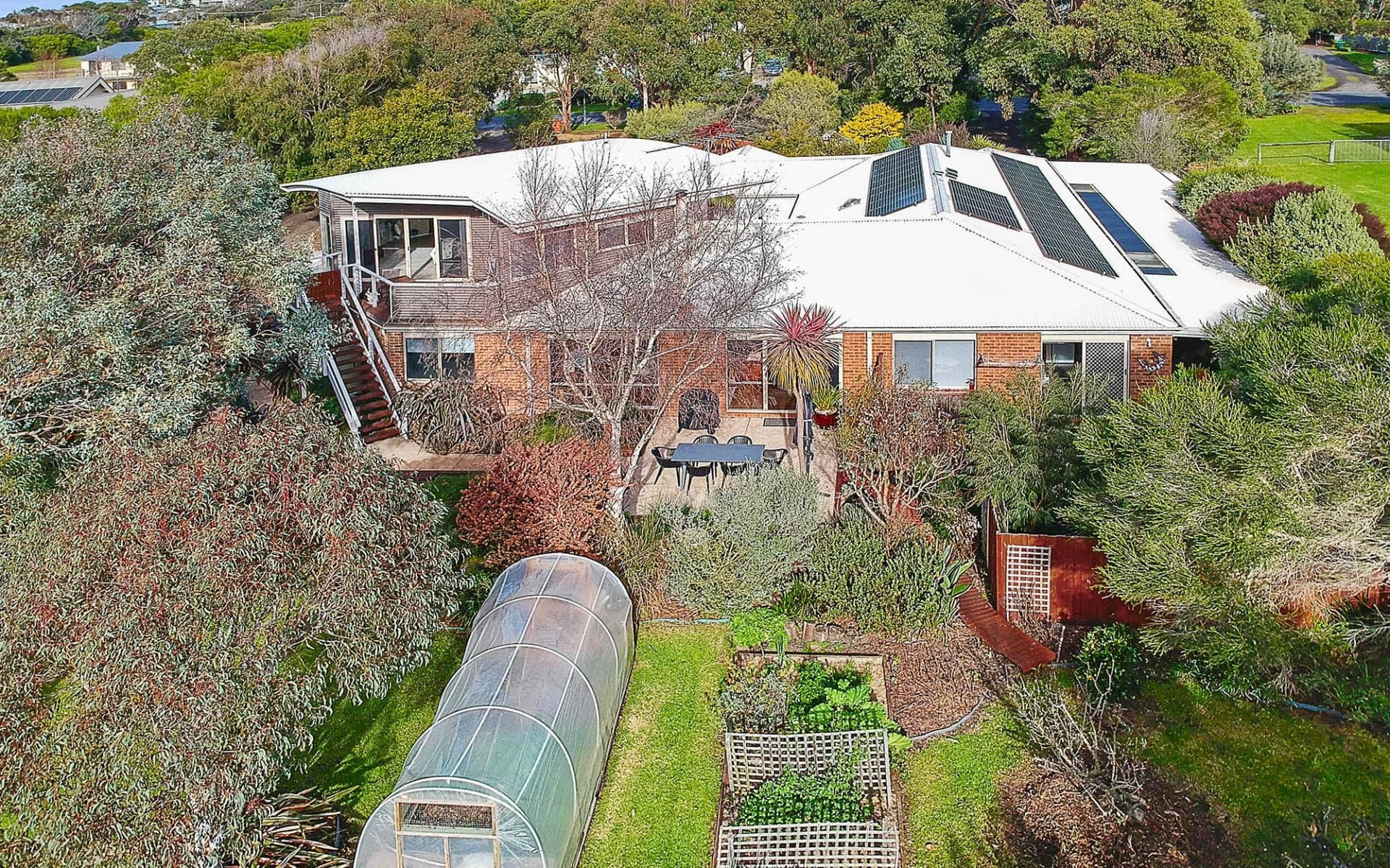 8 Ocean Park Drive, Marengo - Thumbnail 3