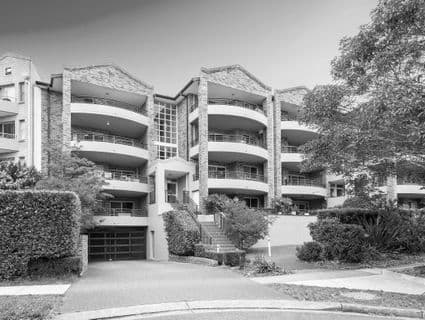 15/22-26 Urunga Parade, Miranda - Image 1