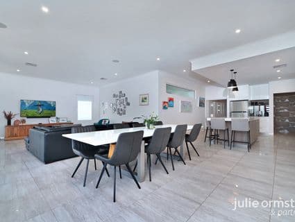 71 Cosimo Drive, Woodvale - Thumbnail 2