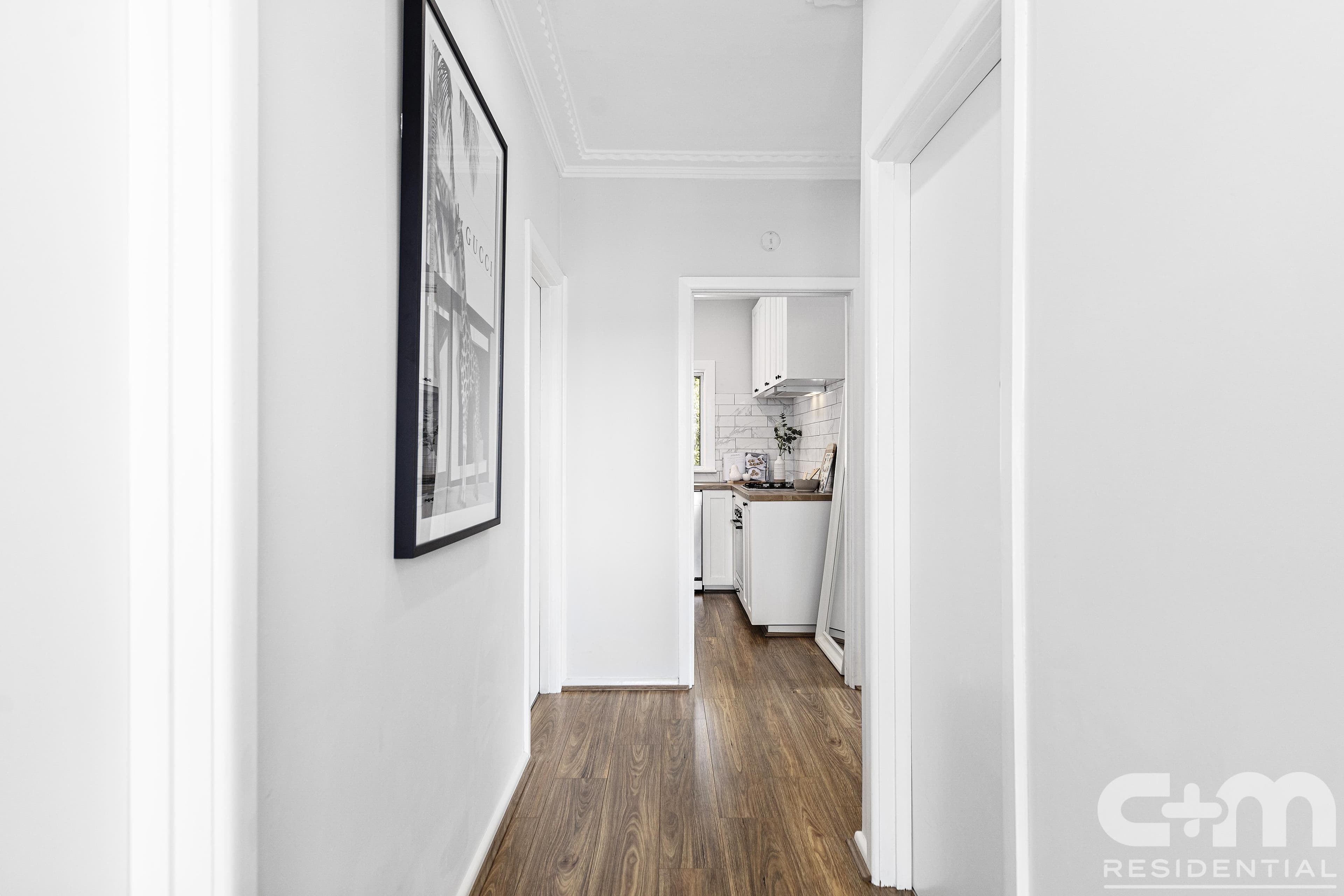404, Glenroy - Thumbnail 2