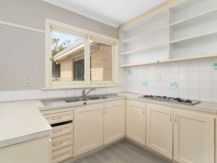 6 Bayside Grove, Seaford - Thumbnail 8