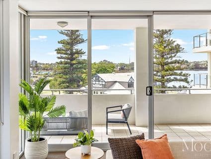 201/1-3 The Esplanade, Mount Pleasant - Image 1
