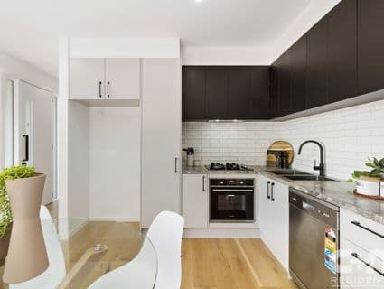 1/75 William Street, Fawkner - Thumbnail 4