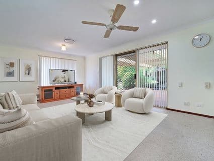 49 Trappers Drive, Woodvale - Thumbnail 2