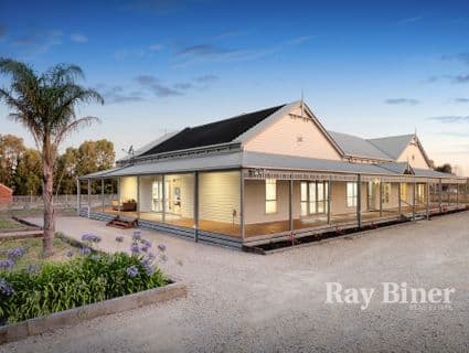 4 Nicola Court, Mickleham - Thumbnail 4