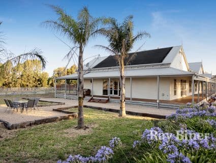 4 Nicola Court, Mickleham - Thumbnail 5