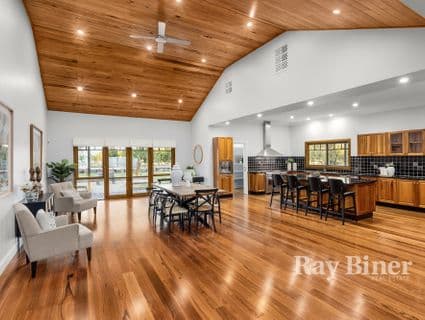 4 Nicola Court, Mickleham - Thumbnail 8