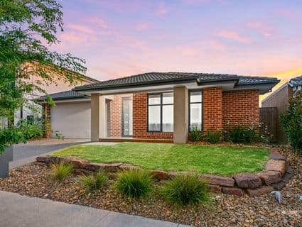 21 Hillcrest Road, Beveridge - Image 1
