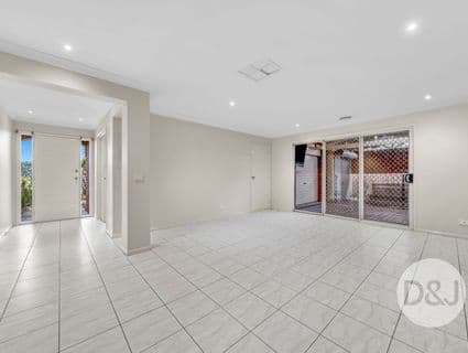 404, Cranbourne - Thumbnail 5