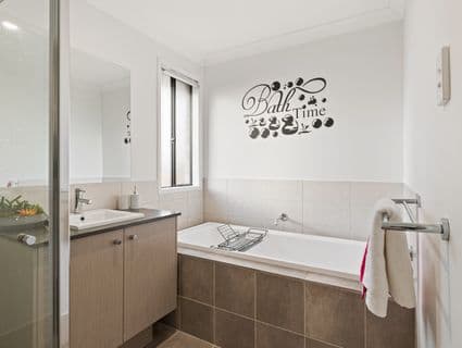 29 Rory Street, Logan Reserve - Thumbnail 8