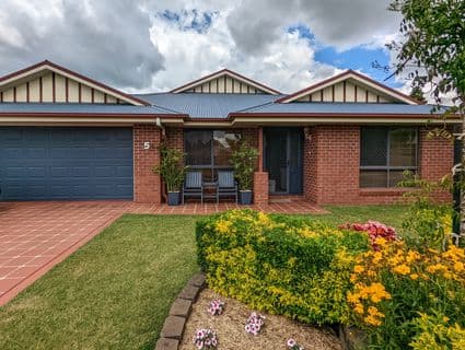 5 Pendrea Close, Kleinton - Image 1