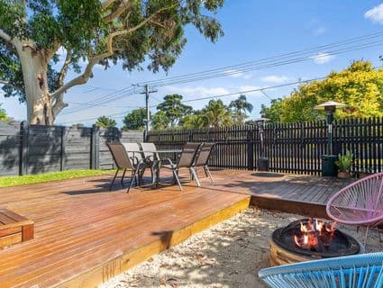 24 Sussex Crescent, Seaford - Image 1
