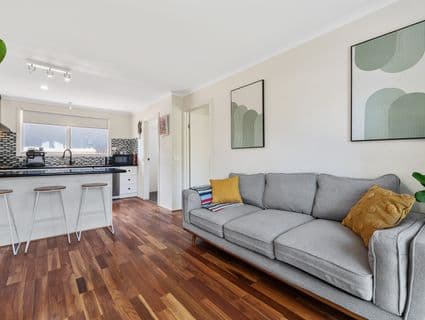 24 Sussex Crescent, Seaford - Thumbnail 8