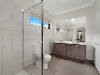 9 Heathcote Road, Manor Lakes - Thumbnail 7