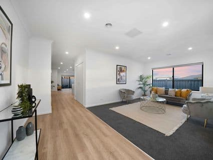 2 Corandirk Street, Mambourin - Thumbnail 5