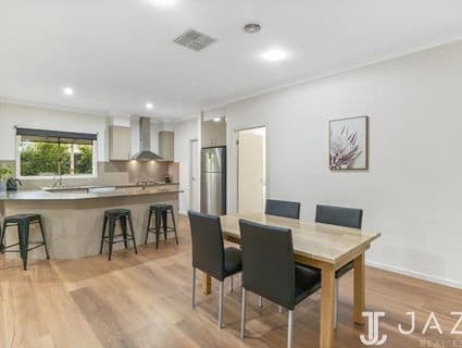 15 Baltic Circuit, Point Cook - Thumbnail 8