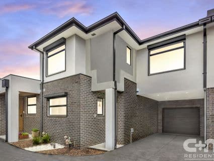 3/8 Magnolia Street, Oak Park - Image 1