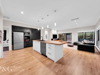 117 Berwick Springs Promenade, Narre Warren South - Thumbnail 4