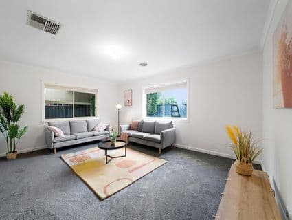 5 Mundi Crescent, Manor Lakes - Thumbnail 2