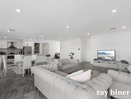 17 Foxley Crescent, Mickleham - Thumbnail 5