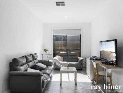 17 Foxley Crescent, Mickleham - Thumbnail 7