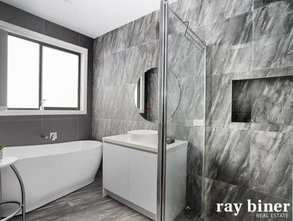 17 Foxley Crescent, Mickleham - Thumbnail 8